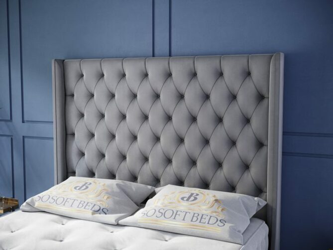 Queen Anne Bed 54" Wingback Chester Chained